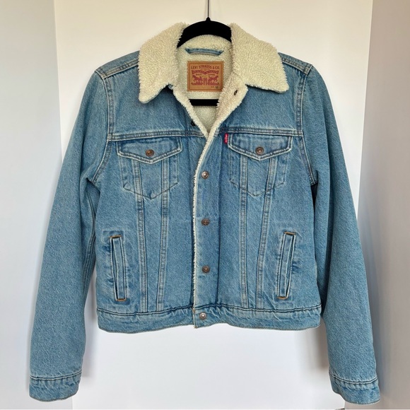 Levi's Sherpa Trucker Jacket Sz M - Picture 1 of 5